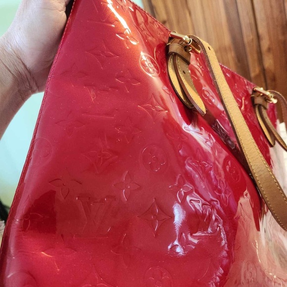 Louis Vuitton red vernis cabas VGUC - Picture 7 of 15